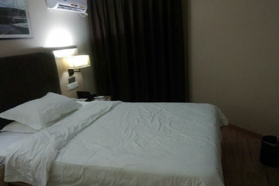 Yeste Hotel Xianning Exterior foto